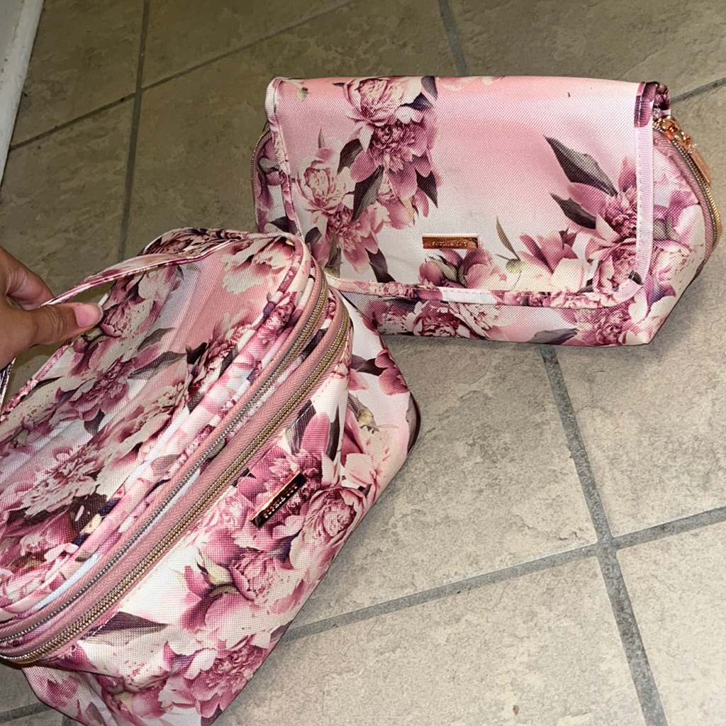 Make Up Bag Set